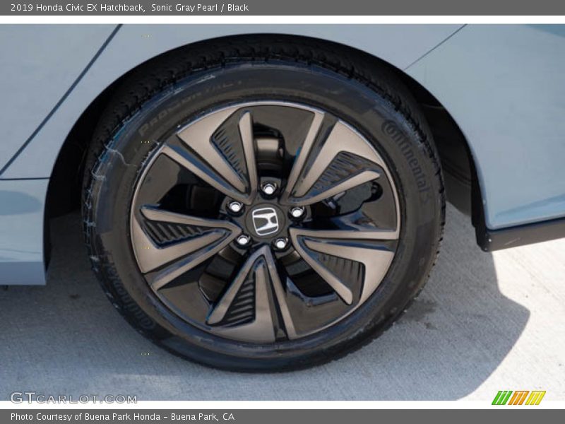 Sonic Gray Pearl / Black 2019 Honda Civic EX Hatchback