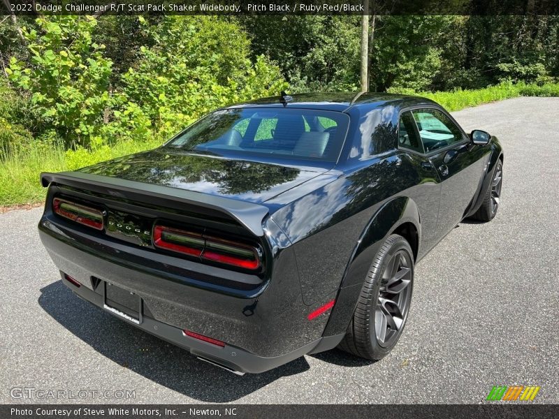 Pitch Black / Ruby Red/Black 2022 Dodge Challenger R/T Scat Pack Shaker Widebody