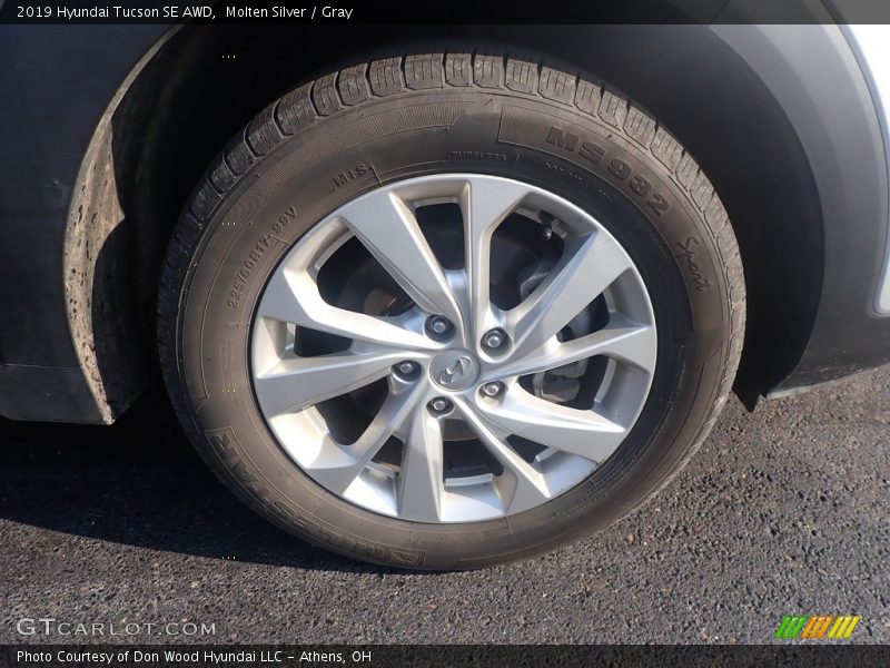 Molten Silver / Gray 2019 Hyundai Tucson SE AWD