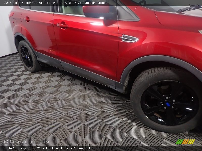 Ruby Red / Medium Light Stone 2014 Ford Escape SE 1.6L EcoBoost