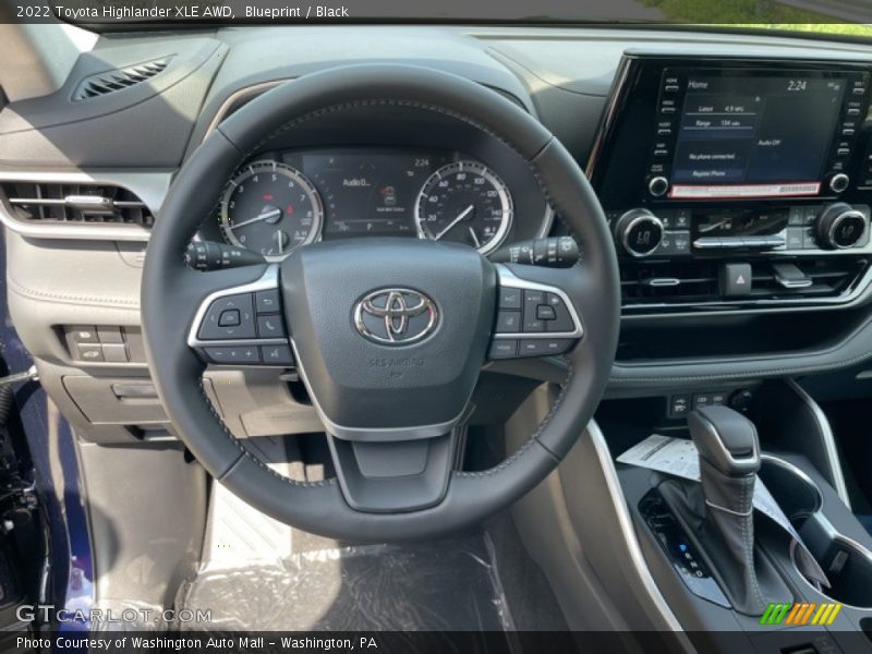 Blueprint / Black 2022 Toyota Highlander XLE AWD