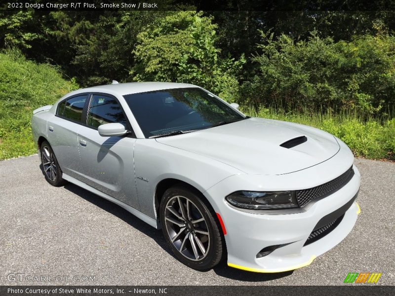 Front 3/4 View of 2022 Charger R/T Plus