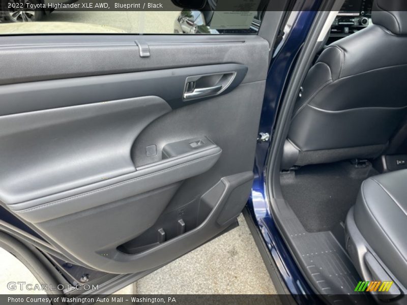 Blueprint / Black 2022 Toyota Highlander XLE AWD