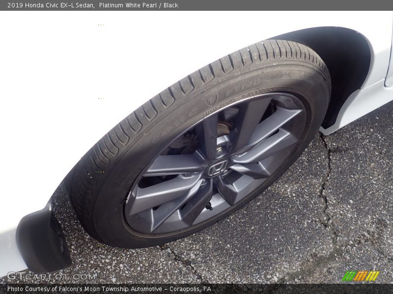 Platinum White Pearl / Black 2019 Honda Civic EX-L Sedan