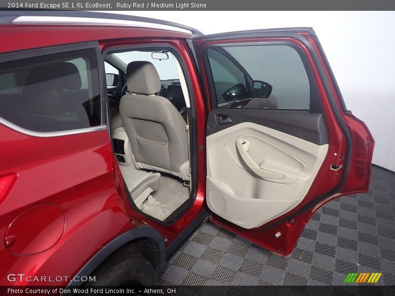 Ruby Red / Medium Light Stone 2014 Ford Escape SE 1.6L EcoBoost