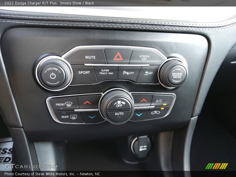 Controls of 2022 Charger R/T Plus