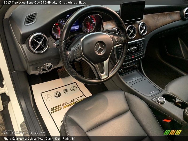 Cirrus White / Black 2015 Mercedes-Benz GLA 250 4Matic