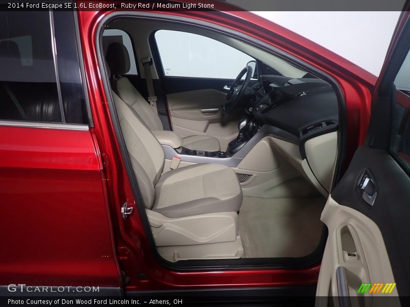 Ruby Red / Medium Light Stone 2014 Ford Escape SE 1.6L EcoBoost