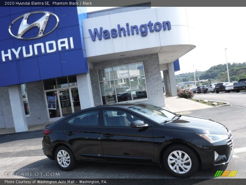 Phantom Black / Black 2020 Hyundai Elantra SE