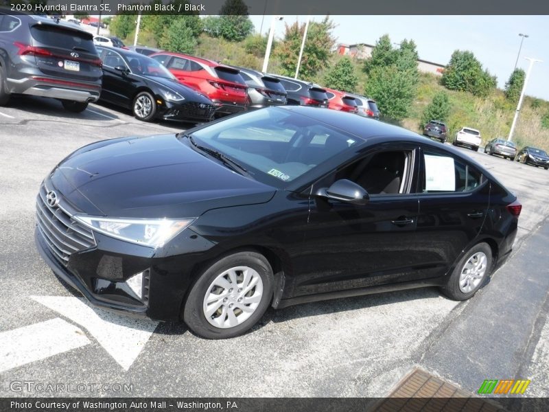 Phantom Black / Black 2020 Hyundai Elantra SE
