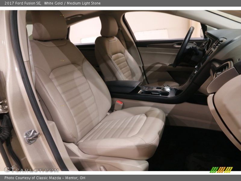 White Gold / Medium Light Stone 2017 Ford Fusion SE