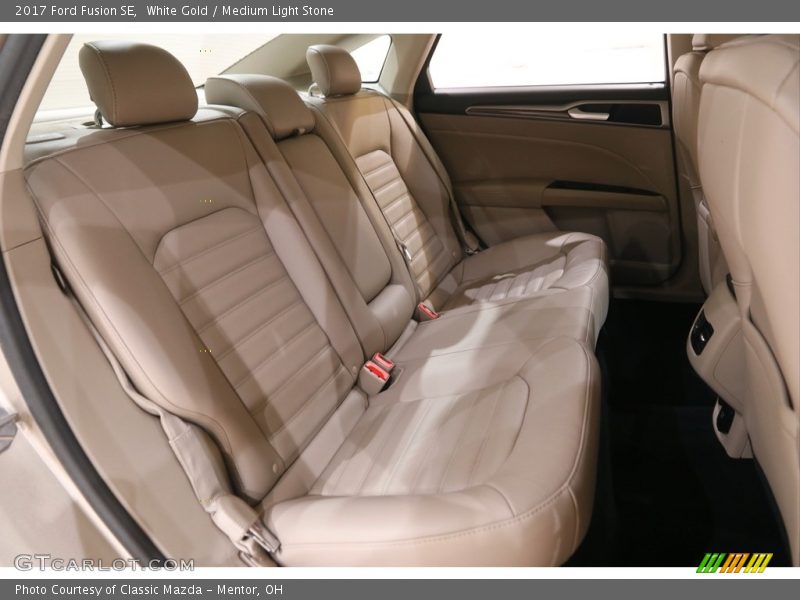 White Gold / Medium Light Stone 2017 Ford Fusion SE