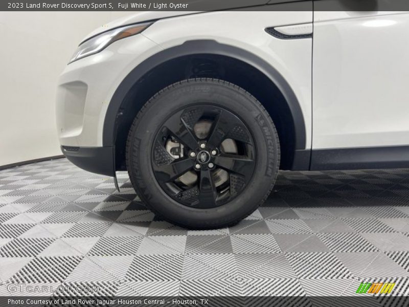  2023 Discovery Sport S Wheel