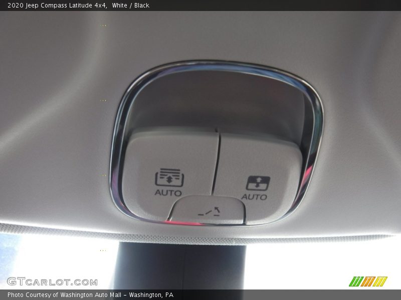 White / Black 2020 Jeep Compass Latitude 4x4