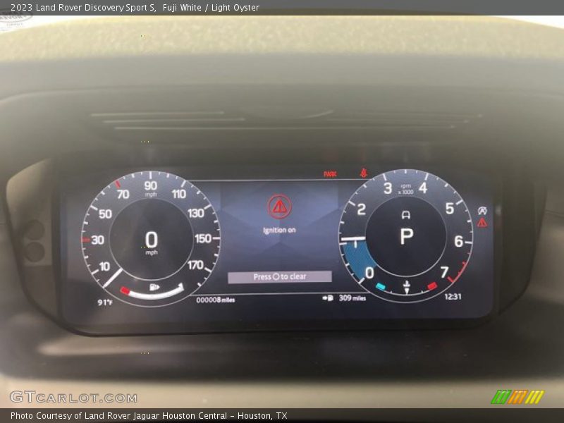 Fuji White / Light Oyster 2023 Land Rover Discovery Sport S