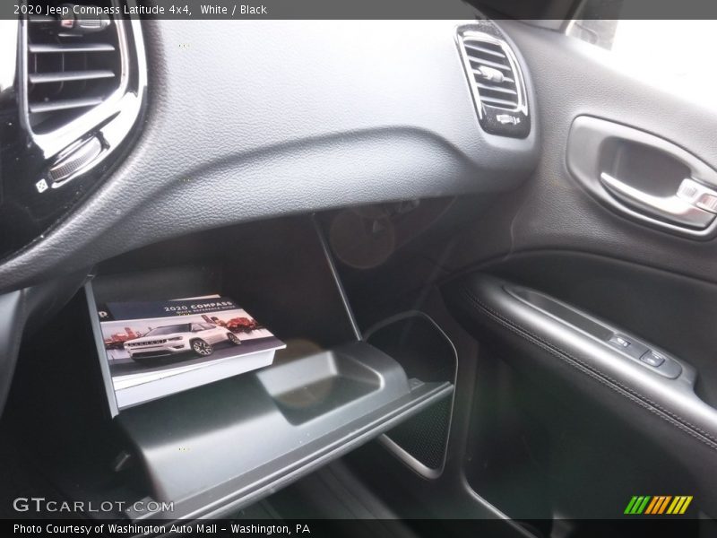White / Black 2020 Jeep Compass Latitude 4x4