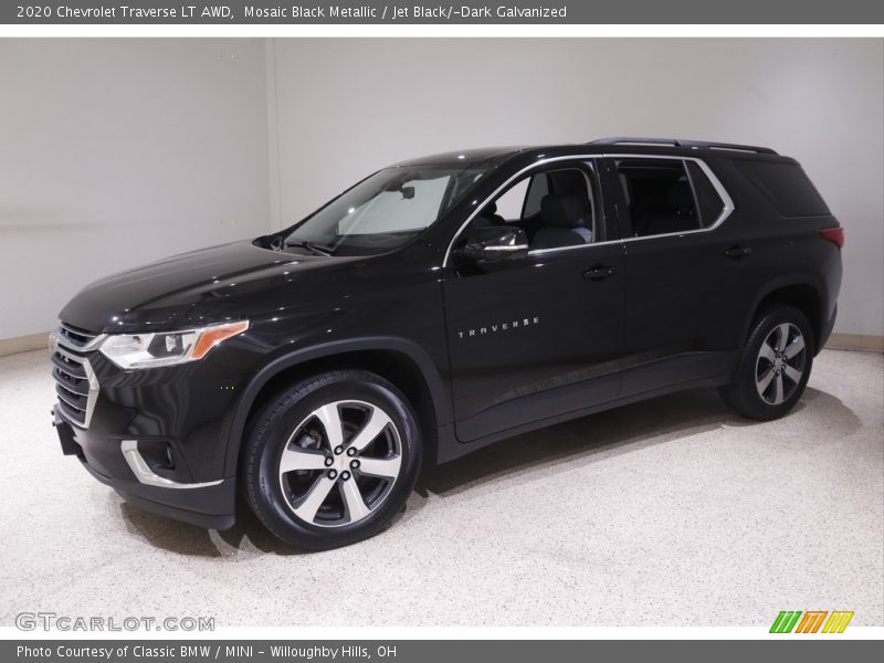 Mosaic Black Metallic / Jet Black/­Dark Galvanized 2020 Chevrolet Traverse LT AWD