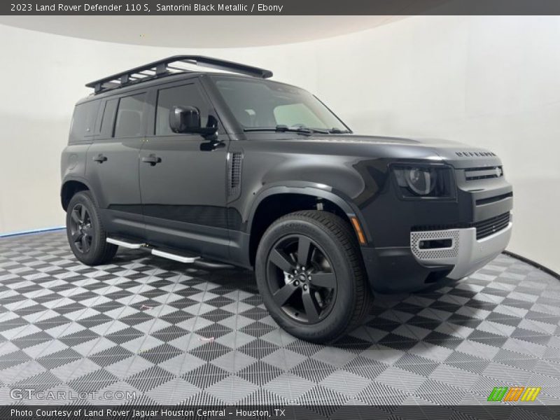 Santorini Black Metallic / Ebony 2023 Land Rover Defender 110 S