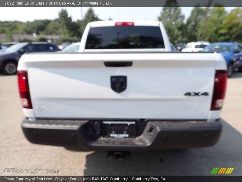 Bright White / Black 2022 Ram 1500 Classic Quad Cab 4x4