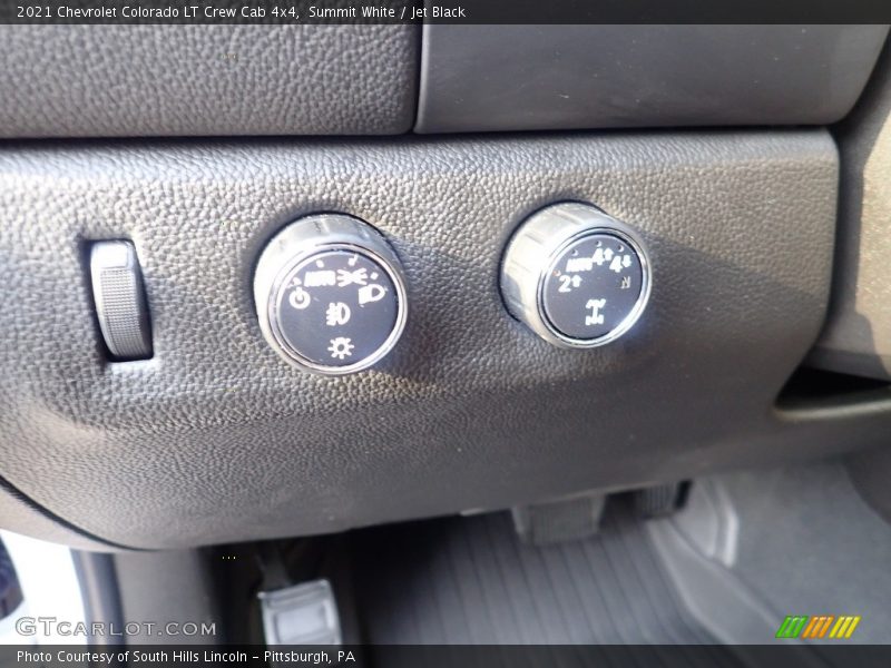 Summit White / Jet Black 2021 Chevrolet Colorado LT Crew Cab 4x4