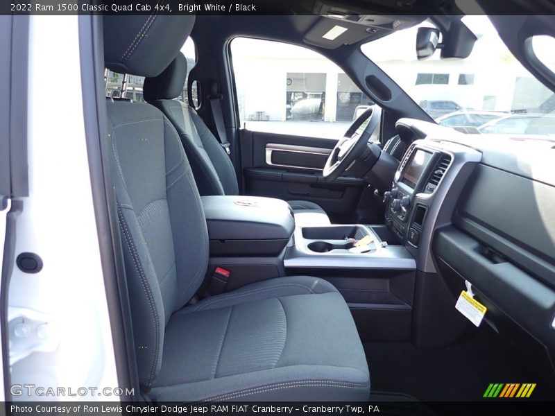 Bright White / Black 2022 Ram 1500 Classic Quad Cab 4x4