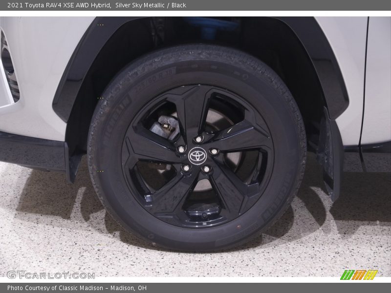  2021 RAV4 XSE AWD Hybrid Wheel