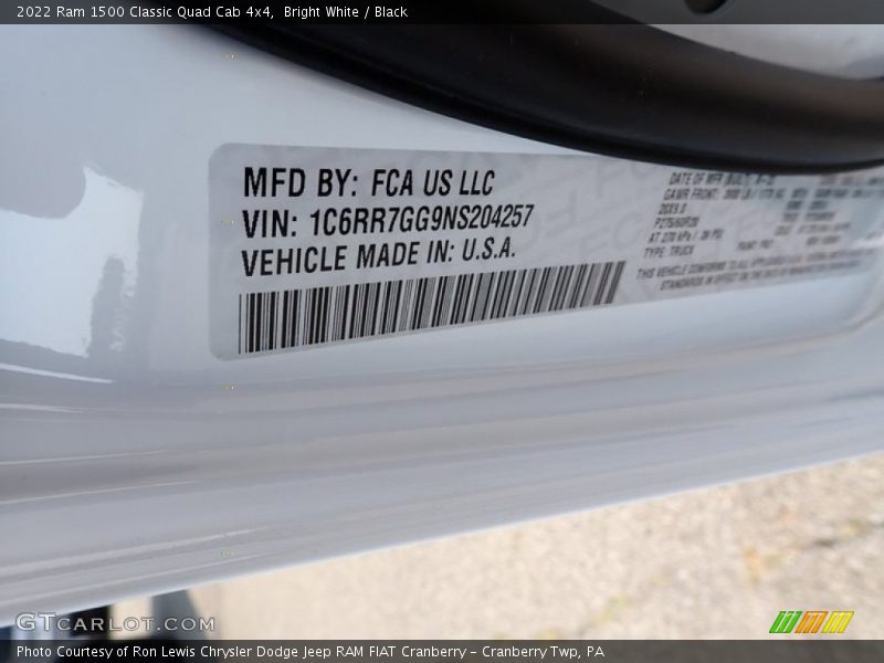 Bright White / Black 2022 Ram 1500 Classic Quad Cab 4x4