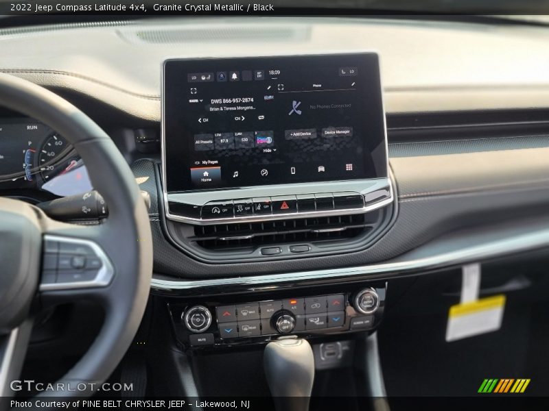 Granite Crystal Metallic / Black 2022 Jeep Compass Latitude 4x4