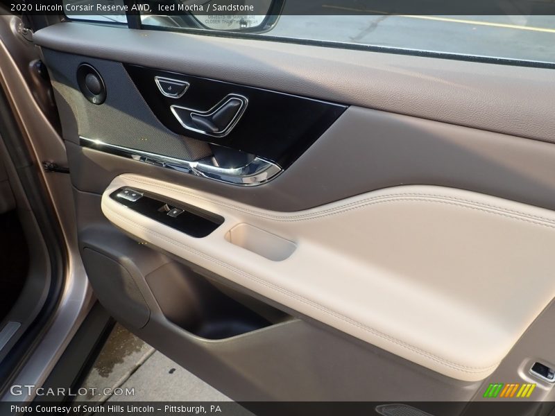 Door Panel of 2020 Corsair Reserve AWD