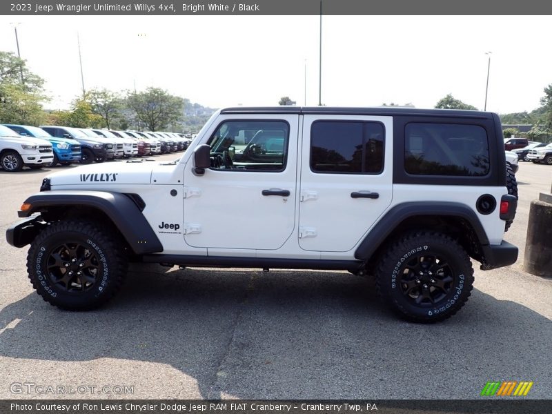 Bright White / Black 2023 Jeep Wrangler Unlimited Willys 4x4