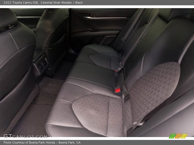 Celestial Silver Metallic / Black 2022 Toyota Camry XSE