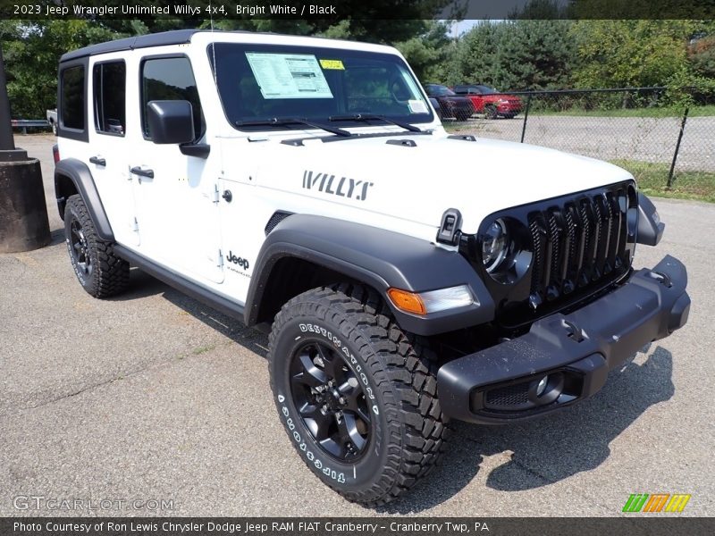 Bright White / Black 2023 Jeep Wrangler Unlimited Willys 4x4