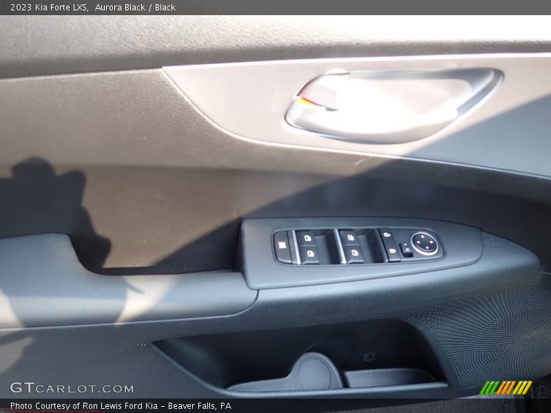 Aurora Black / Black 2023 Kia Forte LXS