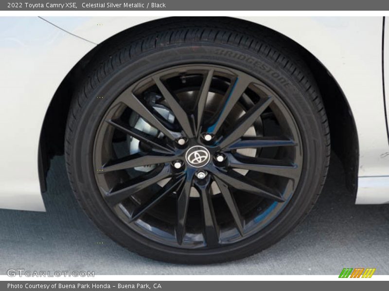 Celestial Silver Metallic / Black 2022 Toyota Camry XSE