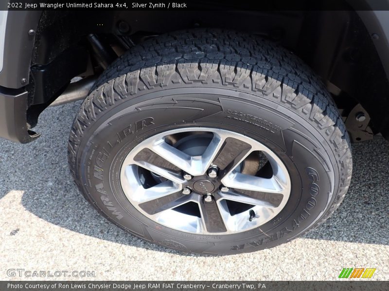  2022 Wrangler Unlimited Sahara 4x4 Wheel