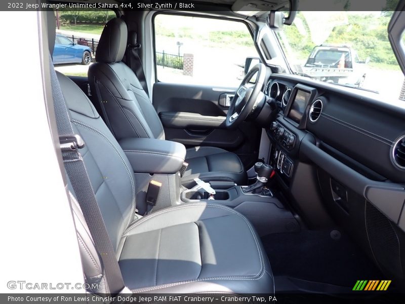 Front Seat of 2022 Wrangler Unlimited Sahara 4x4