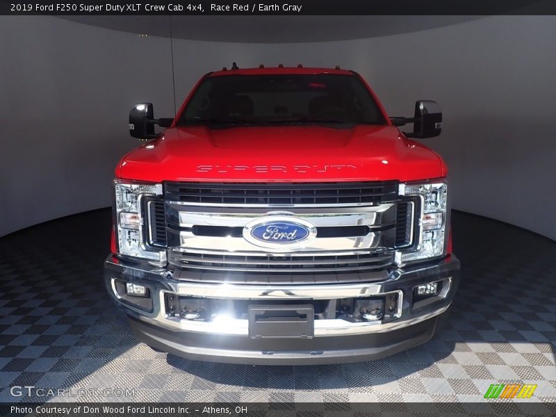 Race Red / Earth Gray 2019 Ford F250 Super Duty XLT Crew Cab 4x4