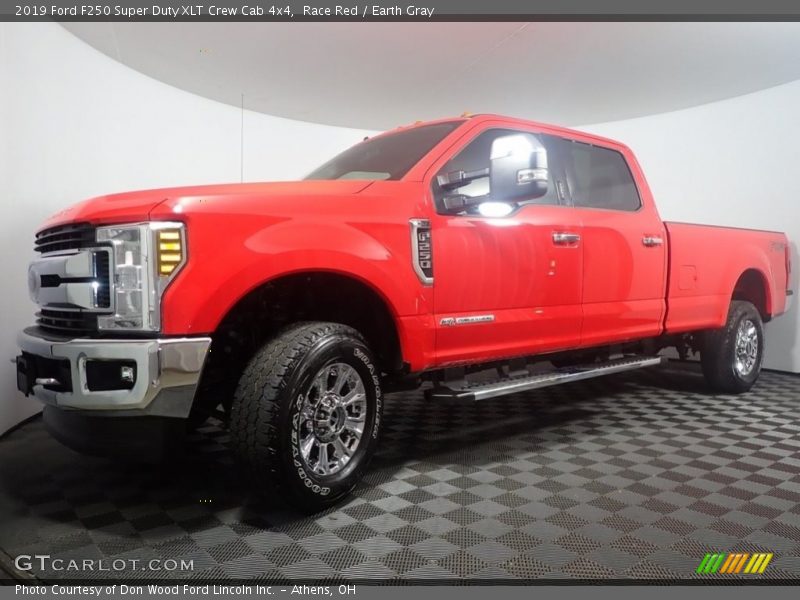 Race Red / Earth Gray 2019 Ford F250 Super Duty XLT Crew Cab 4x4