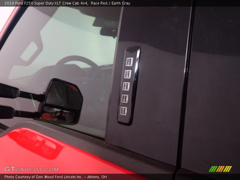 Race Red / Earth Gray 2019 Ford F250 Super Duty XLT Crew Cab 4x4