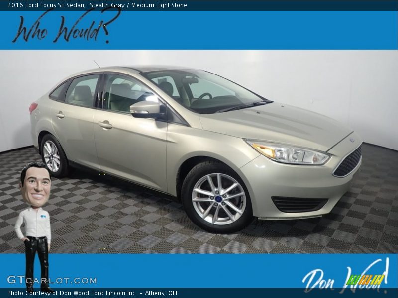 Stealth Gray / Medium Light Stone 2016 Ford Focus SE Sedan