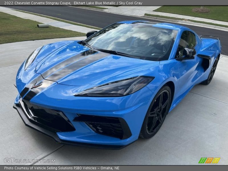 Front 3/4 View of 2022 Corvette Stingray Coupe