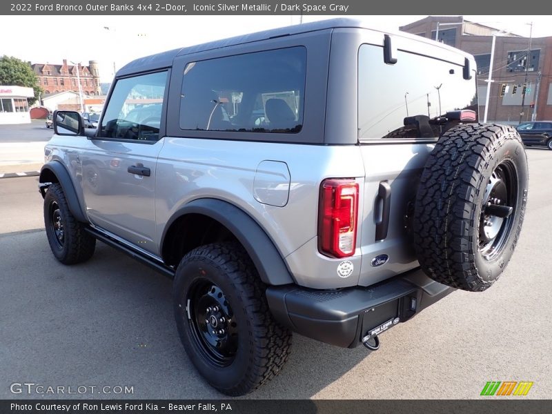 Iconic Silver Metallic / Dark Space Gray 2022 Ford Bronco Outer Banks 4x4 2-Door