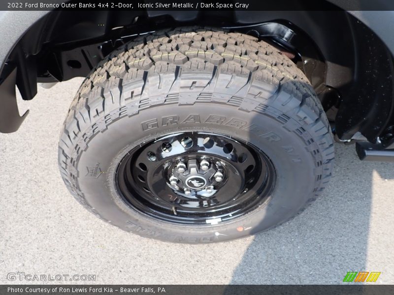  2022 Bronco Outer Banks 4x4 2-Door Wheel