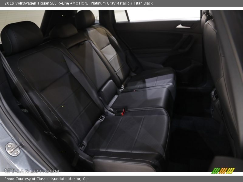 Platinum Gray Metallic / Titan Black 2019 Volkswagen Tiguan SEL R-Line 4MOTION