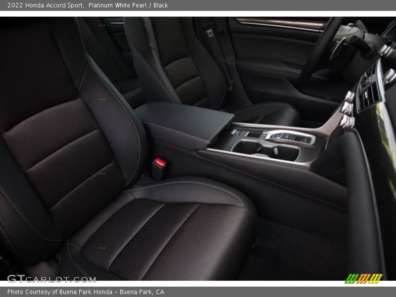 Platinum White Pearl / Black 2022 Honda Accord Sport
