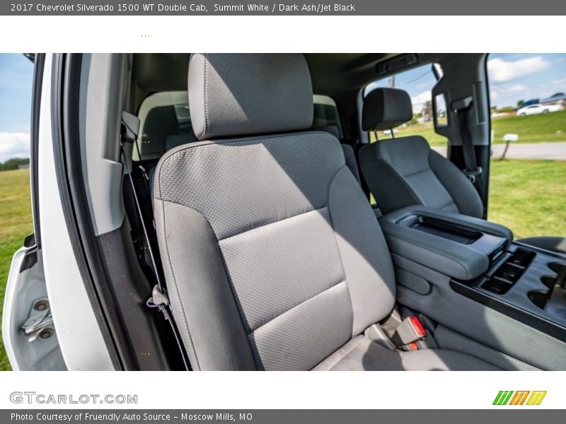 Summit White / Dark Ash/Jet Black 2017 Chevrolet Silverado 1500 WT Double Cab