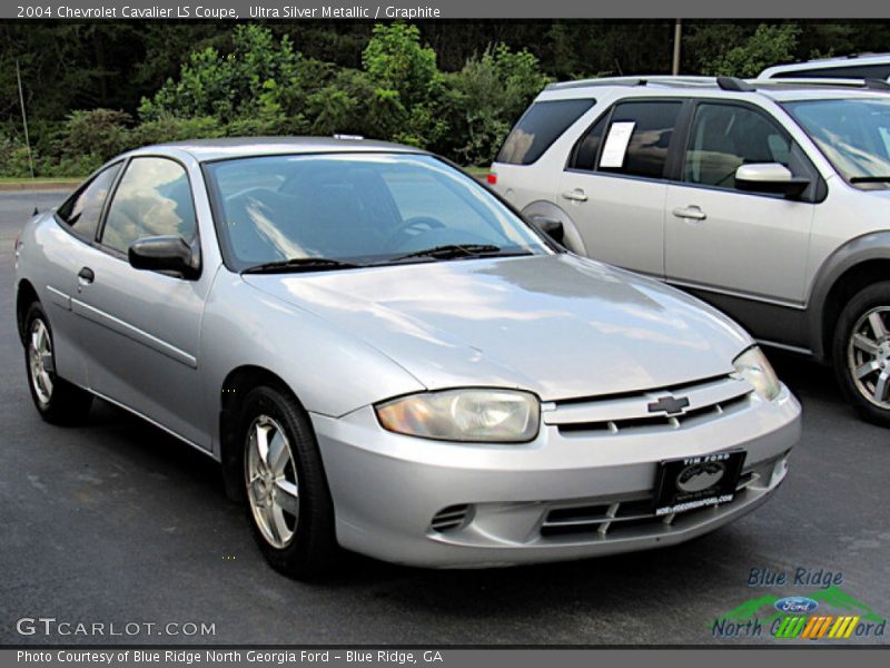 Ultra Silver Metallic / Graphite 2004 Chevrolet Cavalier LS Coupe