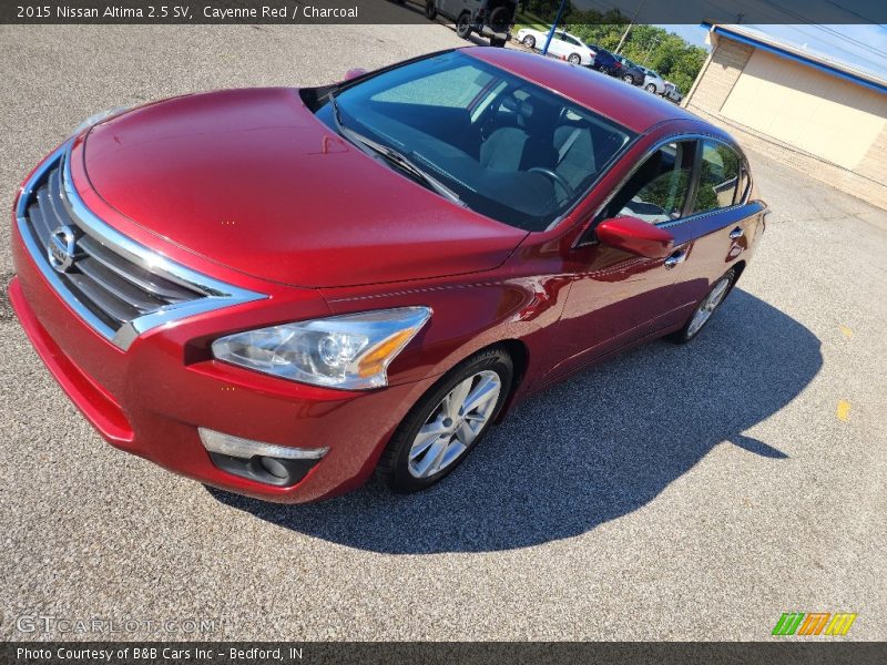 Cayenne Red / Charcoal 2015 Nissan Altima 2.5 SV