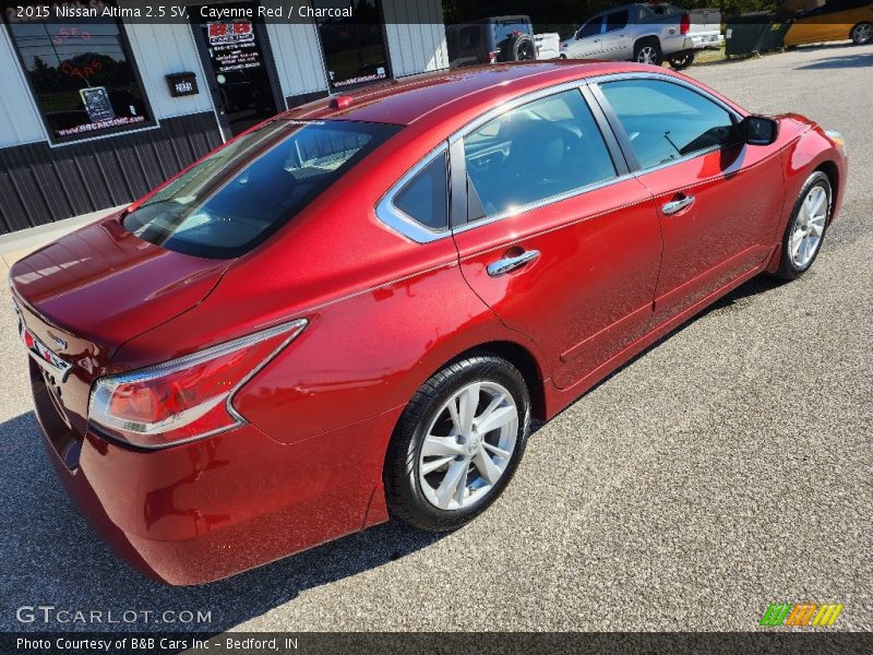 Cayenne Red / Charcoal 2015 Nissan Altima 2.5 SV