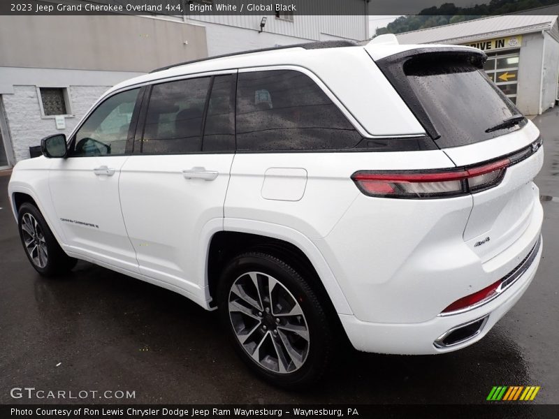 Bright White / Global Black 2023 Jeep Grand Cherokee Overland 4x4